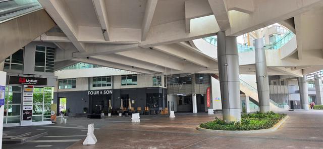 The Atmosphere Seri Kembangan Block C Ground Floor 1