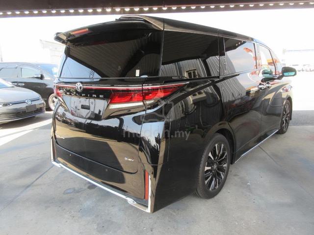 2023 Toyota Vellfire Hybrid Executive Lounge 2.5 - 4