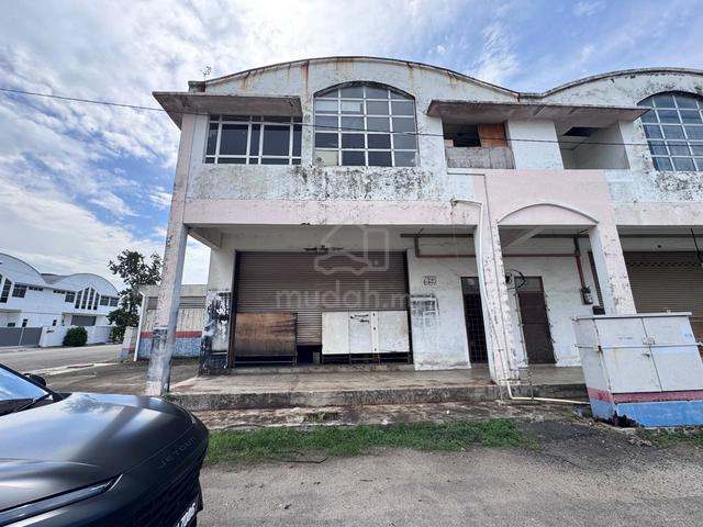 Senai Idaman 1.5 Storey Terrace Factory Light Industry For Sales 1