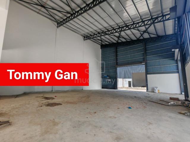 位于北海厂房出租 @ Perai Jalan Baru 全新 6000sqft 1.5 层半独立式工厂 1