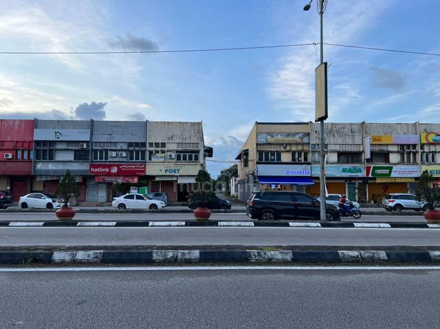 Shoplot 2 Tingkat End Lot Tepi Jalan Utama Taman Uda Murni 1