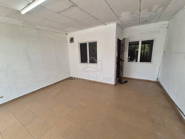 2 Storey Intermediate,Tmn Rawang Jaya,Rawang 1