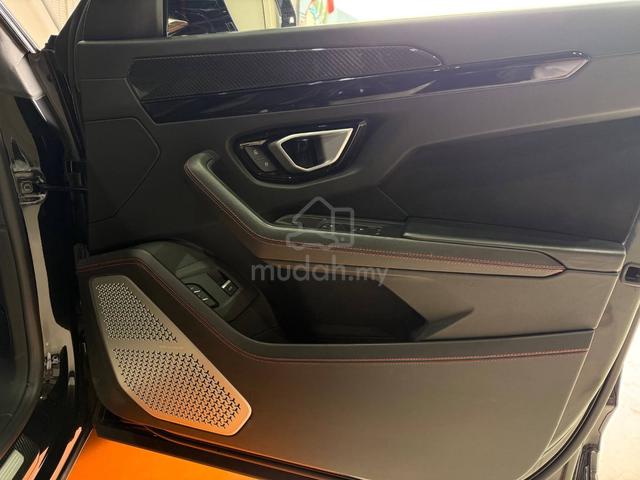 2020 Lamborghini Urus ADAS,B&O,P/ROOF,VACUUM DOOR - 4
