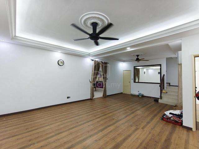 FACING OPEN❗️30x60 EXTEND Double Storey Sunway Kayangan U9 Shah Alam 1