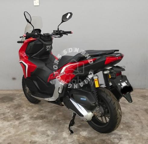 Carousel Image