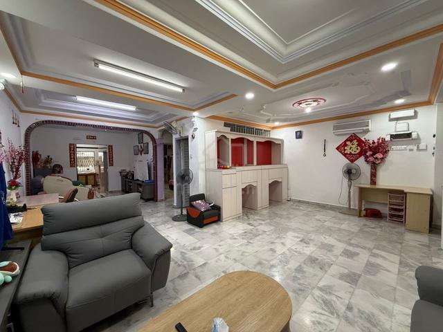 Desa Cemerlang 4bed3bath 1