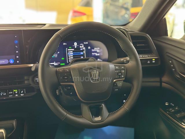 2024 Toyota CROWN 2.5 SPORT Z (A) - 3