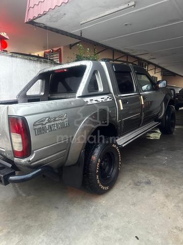 2005 Nissan FRONTIER 2.5 GRANROAD AIRBAG (M) - 2