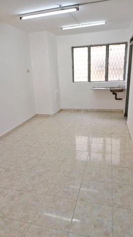 Flat Taman Ungku Tun Aminah 1