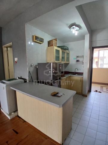 Prima Regency 1