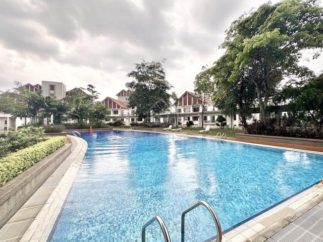 Surian Residences (Mutiara Damansara) 1