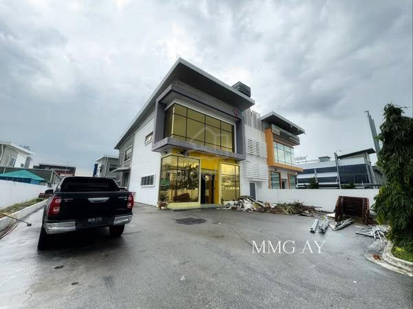 Gateway 16 Bandar Bukit Raja 2-Storey Semi-Detached Factory for Sale 1
