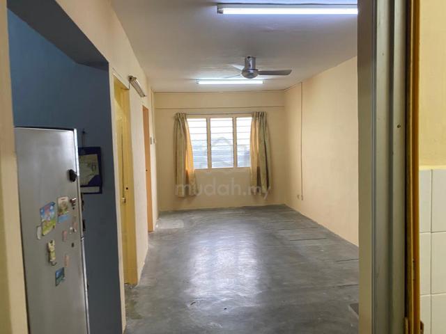 PPR Desa Petaling Flat 1