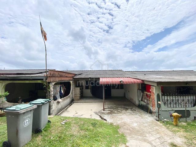 [Hot Area 🔥] Teres Setingkat, Taman Chenderawasih, Jasin, Melaka 1