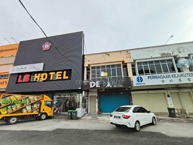 Kedai (1st Floor) di Tandop Utk Disewa - Menghadap Jalan Utama 1