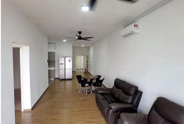 Lakefront Homes @ Cyberjaya 1
