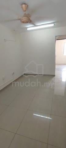 Flat Pandan Indah 1