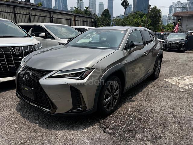2021 Lexus Ux200 - 1