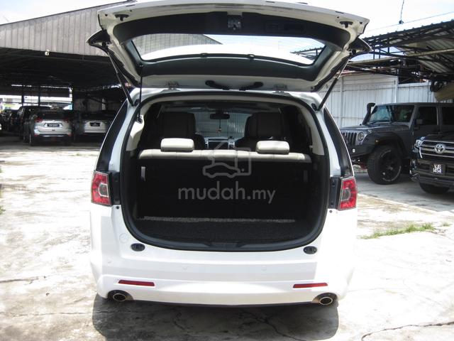 2011 Mazda 8 2.3 2 Power Doors Power Boot Sunroof - 5