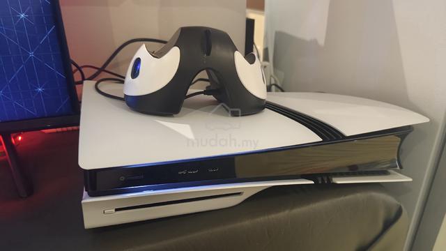 Sony Playstation 5 PS5 Pro + Disc Drive - photo 2 of 6