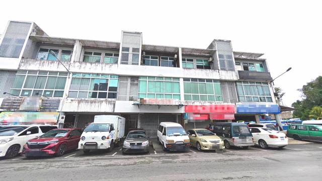 3 Storey Shoplot @ Kuching City Mall For Sale 1