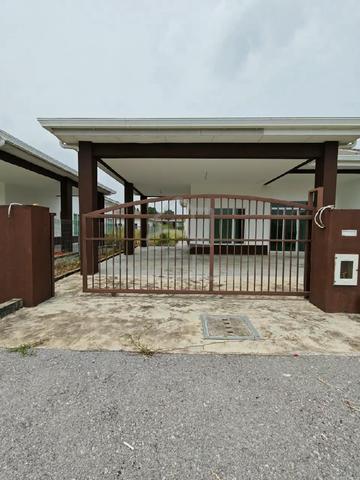 Single Storey Semi D @ Taman Greenwood, Matang 1