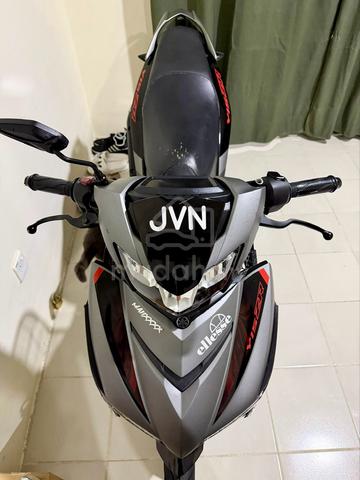 Y15ZR V2 TAHUN 2022 Standard - photo 3 of 6