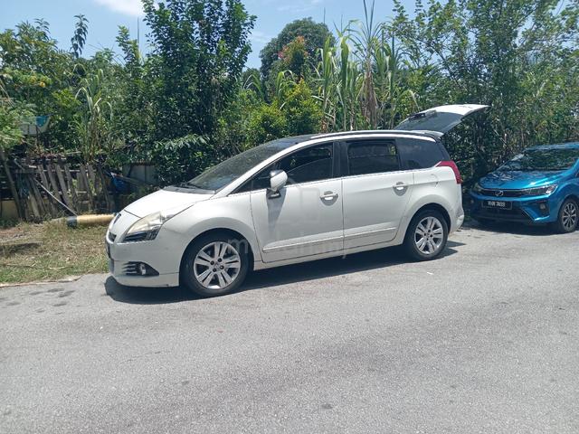 2012 Peugeot 5008 1.6 THP (A) - 3