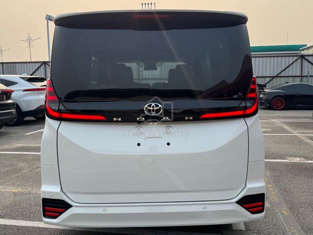 2023 Toyota NOAH 2.0 SZ (A) - 5