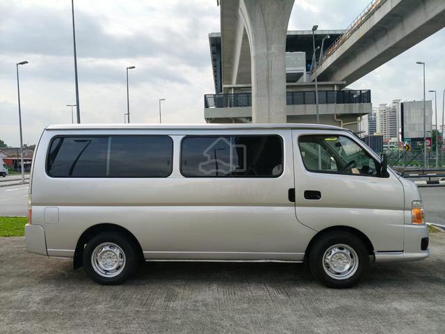 2009 Nissan Urvan 3.0 (M) Window Van 14 Seat - 3