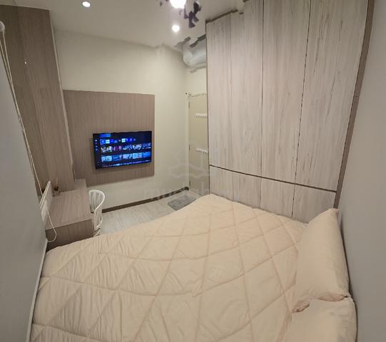 Mix Gender Single Pax Premium Room 1