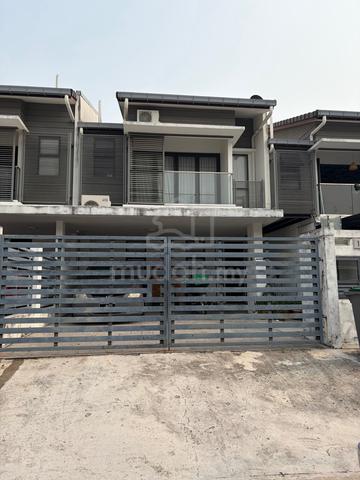2-Storey Terrace House For Sale - Glenmarie Johor / JP Perdana 1