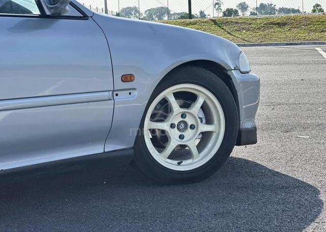 1995 Honda CIVIC FERIO 1.6 (M) - 5