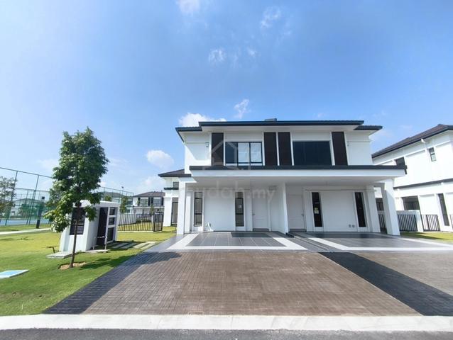 Double Storey Eco Grandeur End Lot Norton Garden, Puncak Alam *Corner 1