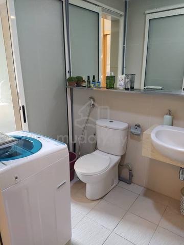 Royalle Condominium 5