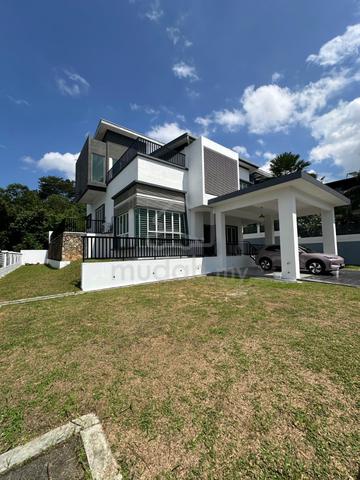 3 storey bungalow Residensi 14 Sg merab bangi near Putrajaya 1