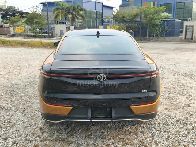 2024 TOYOTA Crown RS Advanced / 15k KM / SUNROOF - 2
