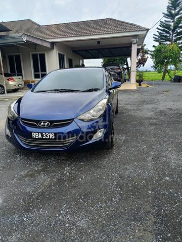 2013 Hyundai ELANTRA 1.8 PREMIUM (A) - 1