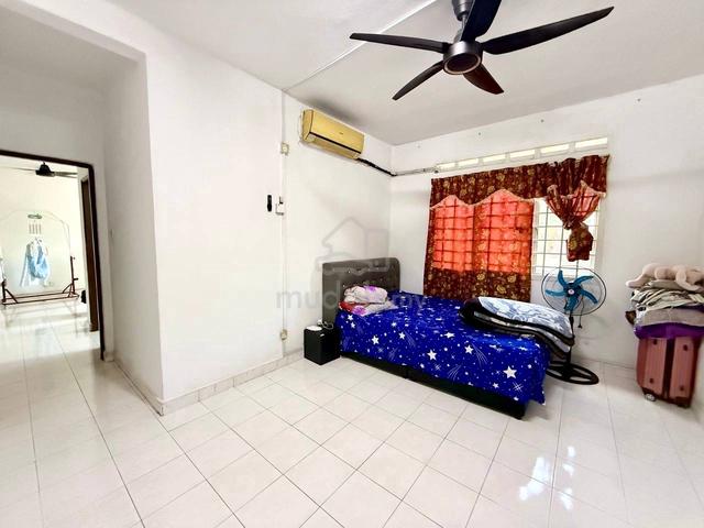 Selesa Puteri Condominium 2