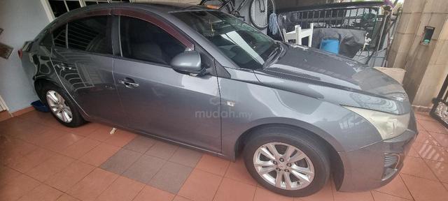 2013 Chevrolet CRUZE 1.8 LT FACELIFT (A) - 2