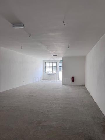 Kulai Bandar Putra IOI,Jalan Puyuh,Single Storey Shoplot for Rent 1