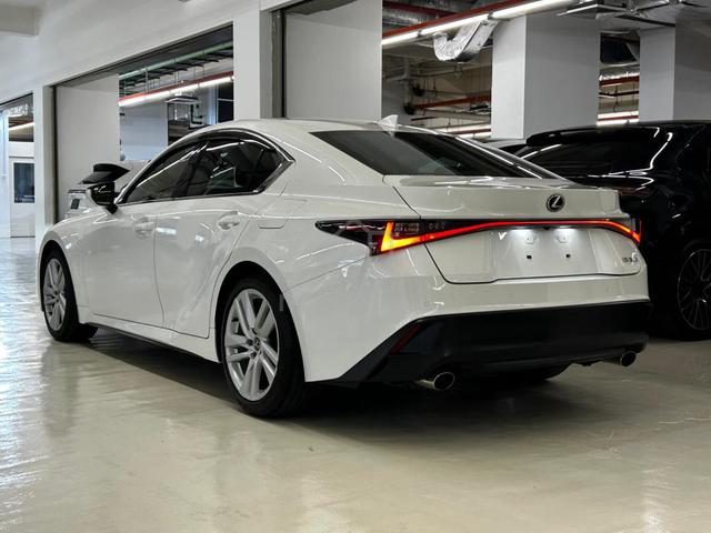 MERDEKA SALE 2023 Lexus IS300 2.0 (A) Base Spec - 2
