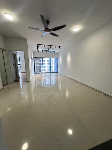Admiral Residences 1