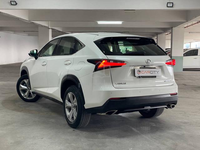2015 Lexus NX200 2.0 T POWER BOOT BLIND SPOT - 2