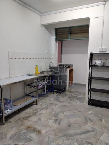 Dahlia Apartment (Jalan Melor) 1