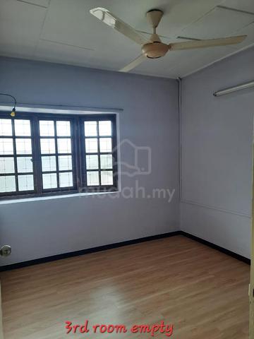 Double storey fully furnished 3