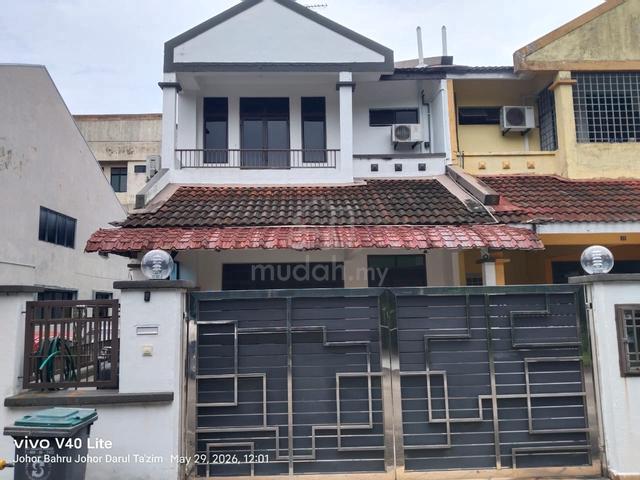 Perling Taman Baiduri Double Storey Endlot House,Perling 1