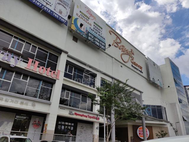 MAIN ENTRANCE 4378ft 3 Storey Shop Lot Bangi Gateway Seksyen 15 Bangi 1