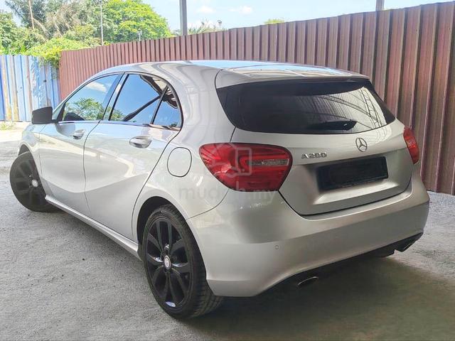 LOAN KEDAI IC Only! 2015 MERC A200 1.6(A)  - 3