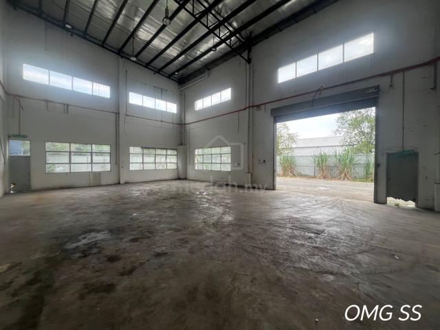 FOR RENT Pandamaran Port Klang 2 Storey Semi-D Factory 1